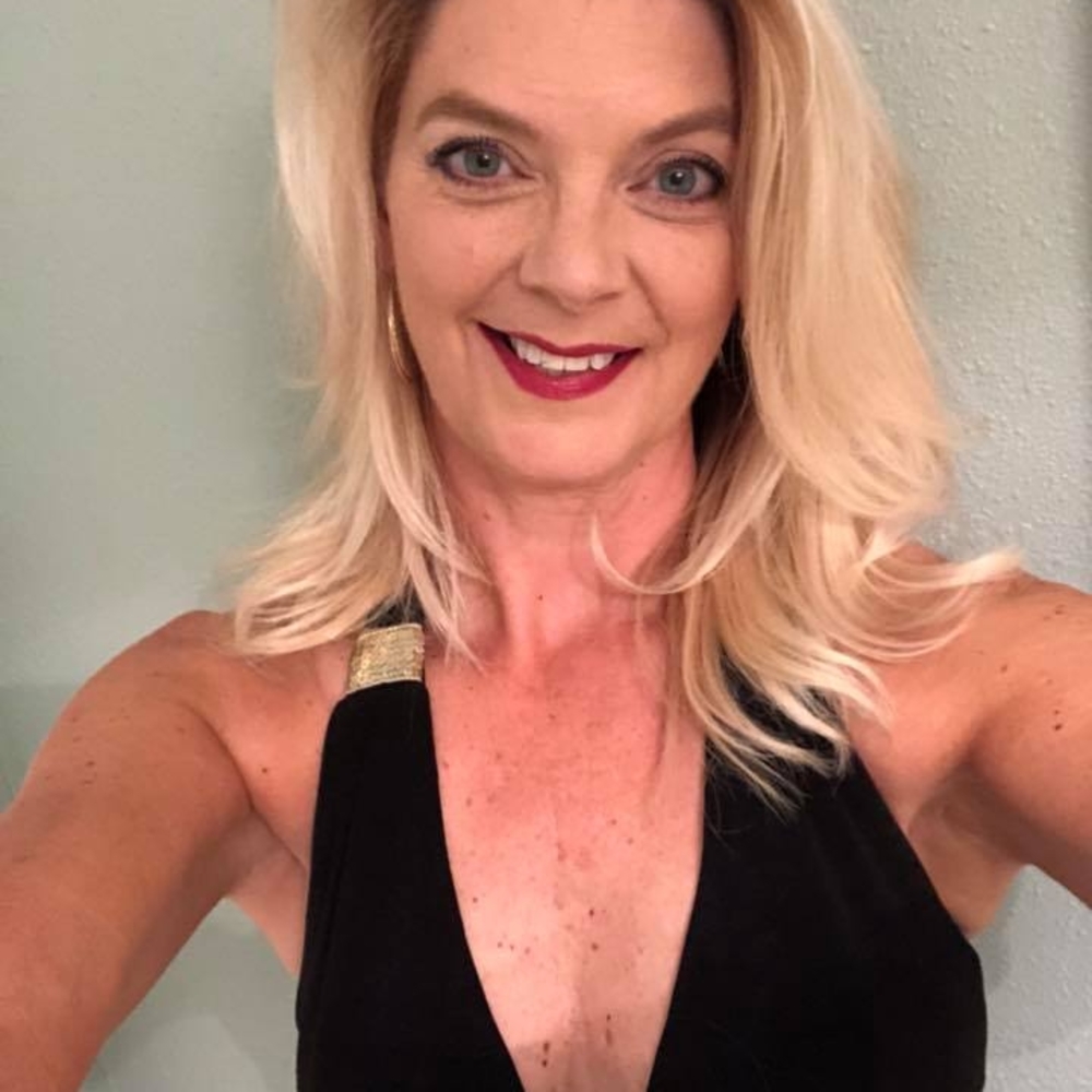 Meet your Posher, Linda